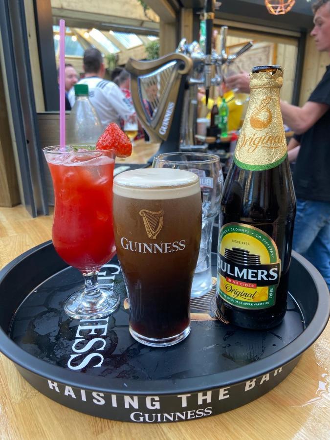 Dromod The Copper Still Bar Restaurant & Boutique Rooms מראה חיצוני תמונה