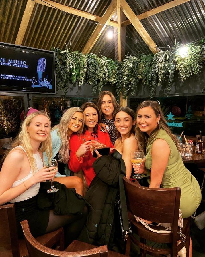Dromod The Copper Still Bar Restaurant & Boutique Rooms מראה חיצוני תמונה