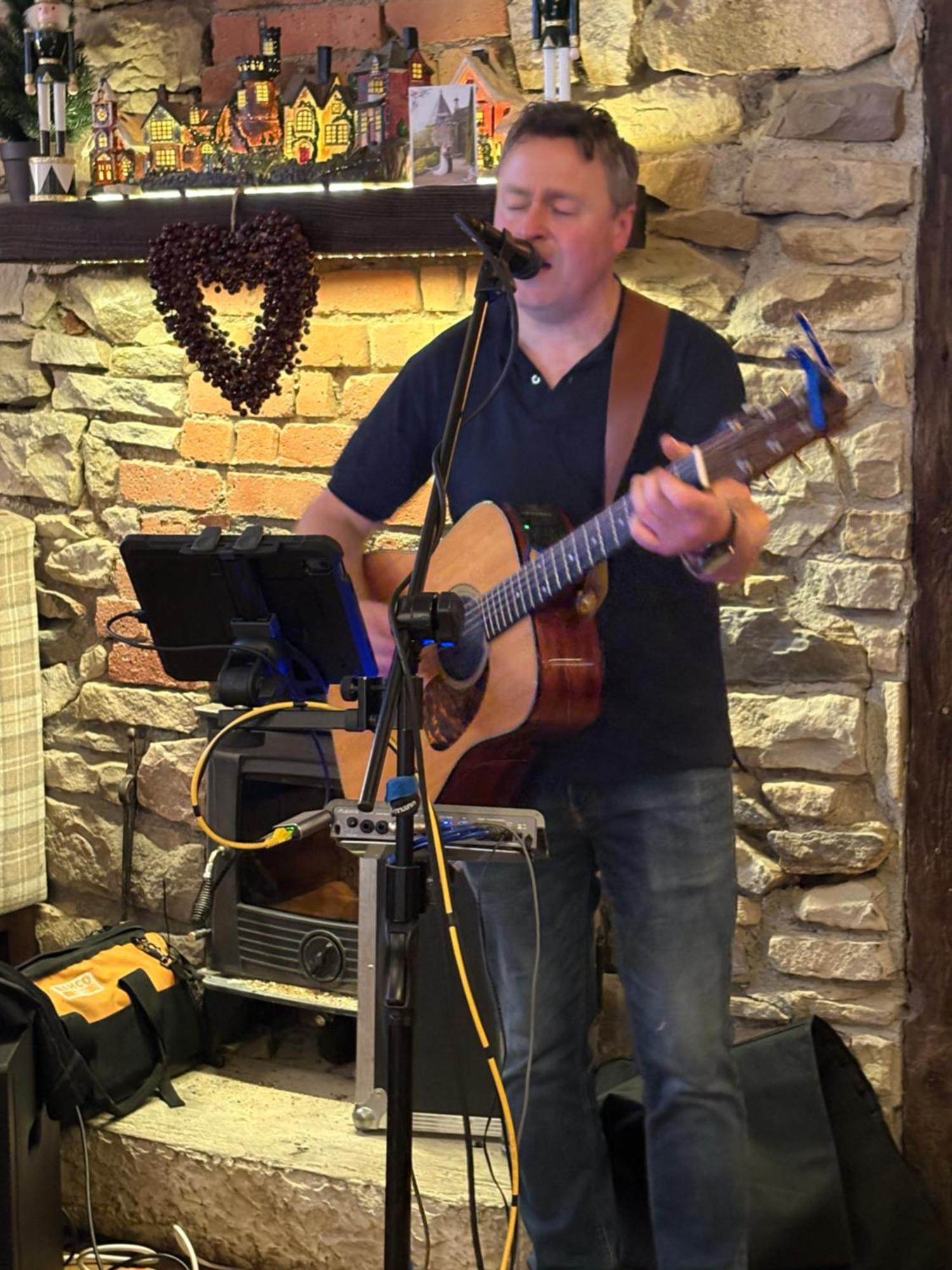 Dromod The Copper Still Bar Restaurant & Boutique Rooms מראה חיצוני תמונה
