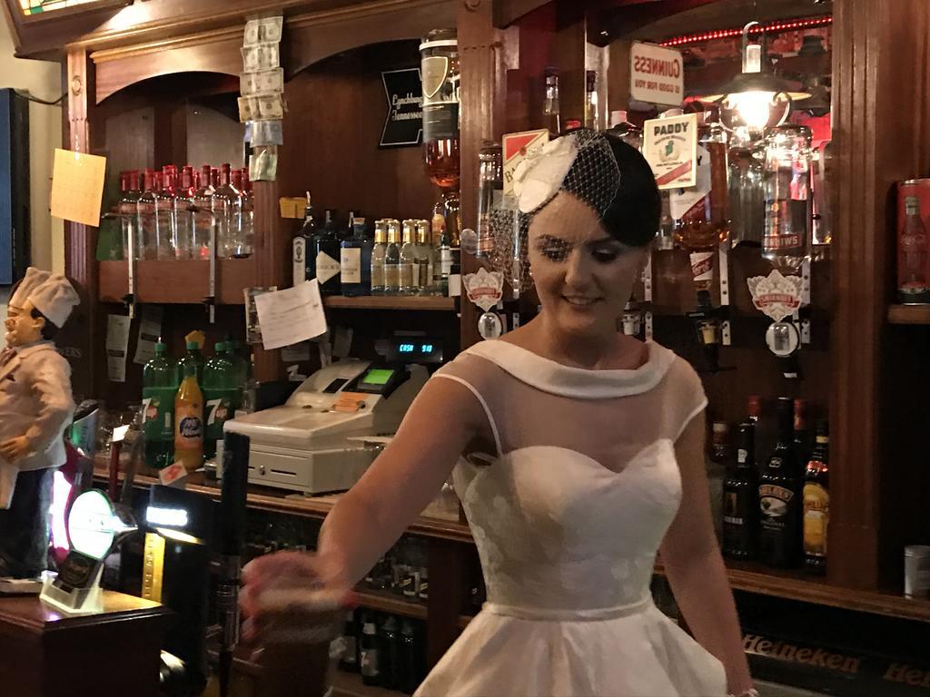 Dromod The Copper Still Bar Restaurant & Boutique Rooms מראה חיצוני תמונה